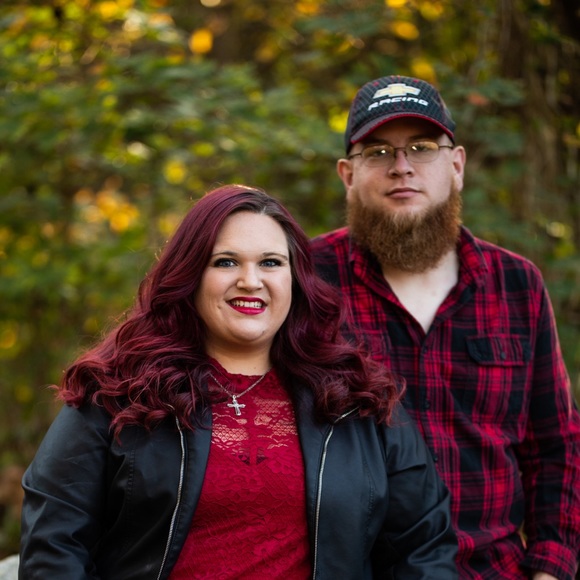 Meet your Posher, Dani - Picture 2 of 2